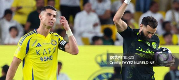 Lanbo- c罗面对巴萨绝杀进球 