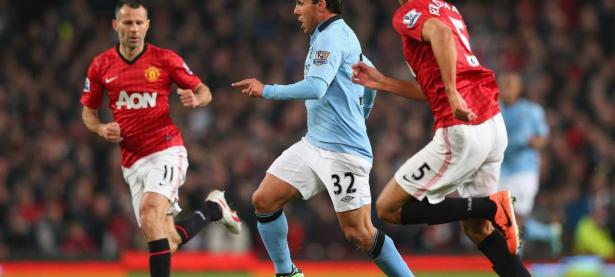 Lanbo-西亚卡姆回归赛场，赛况扑朔迷离首场状态亮眼，切尔西观众沸腾！的简单介绍