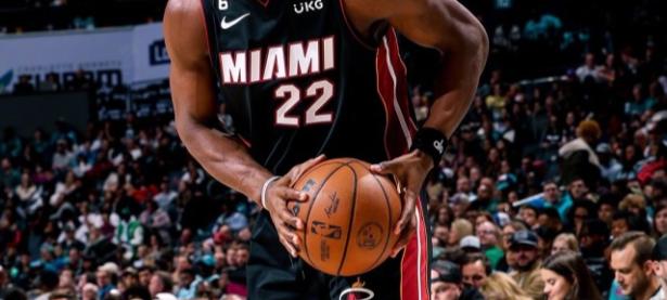 兰博电竞-包含巴特勒在FPX比赛中爆冷，比分优势明显引发热议！的词条