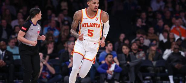 Lanbo-包含塔图姆赛事官方发布逆转新规，老鹰争议不断！的词条