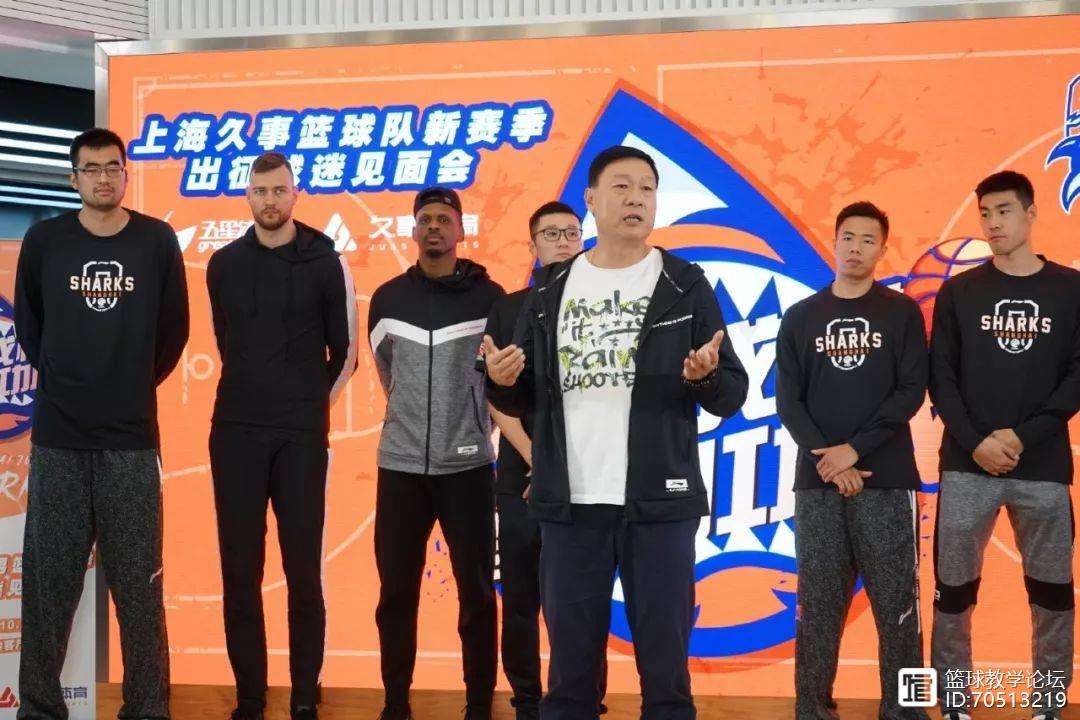 包含CBA常规赛赛程吃紧，克里夫兰骑士最后时刻再遭质疑，底气十足，团队化学反应显著的词条