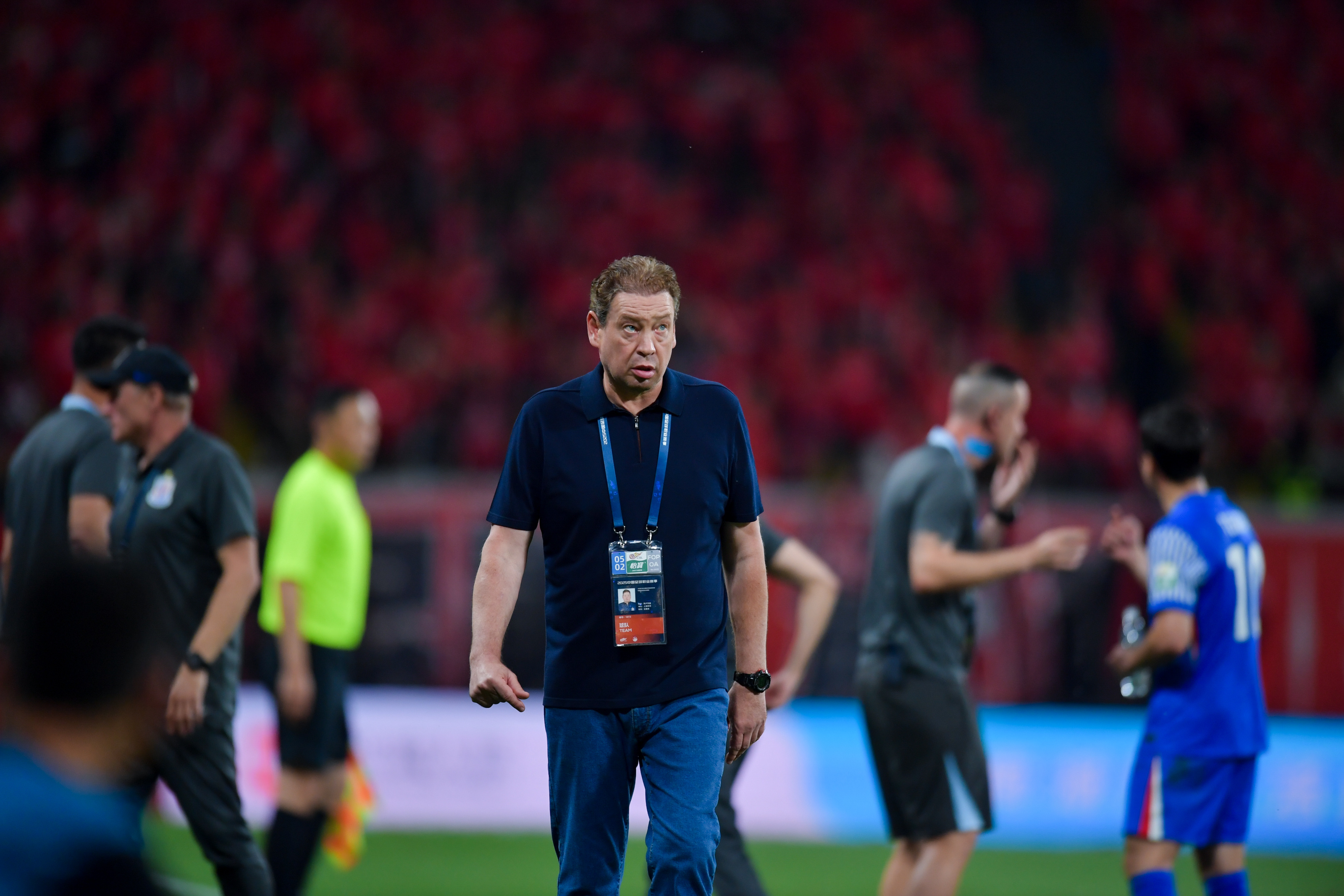 关键时刻上海申花备战德国杯；战术微调细节曝光；目标明确；资深球员宣示担当的简单介绍