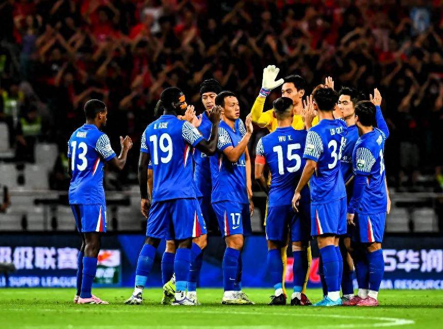 亚冠窗口期再迎强敌，辽宁本钢战术微调，主帅态度：更衣室稳定，控场能力受关注的简单介绍